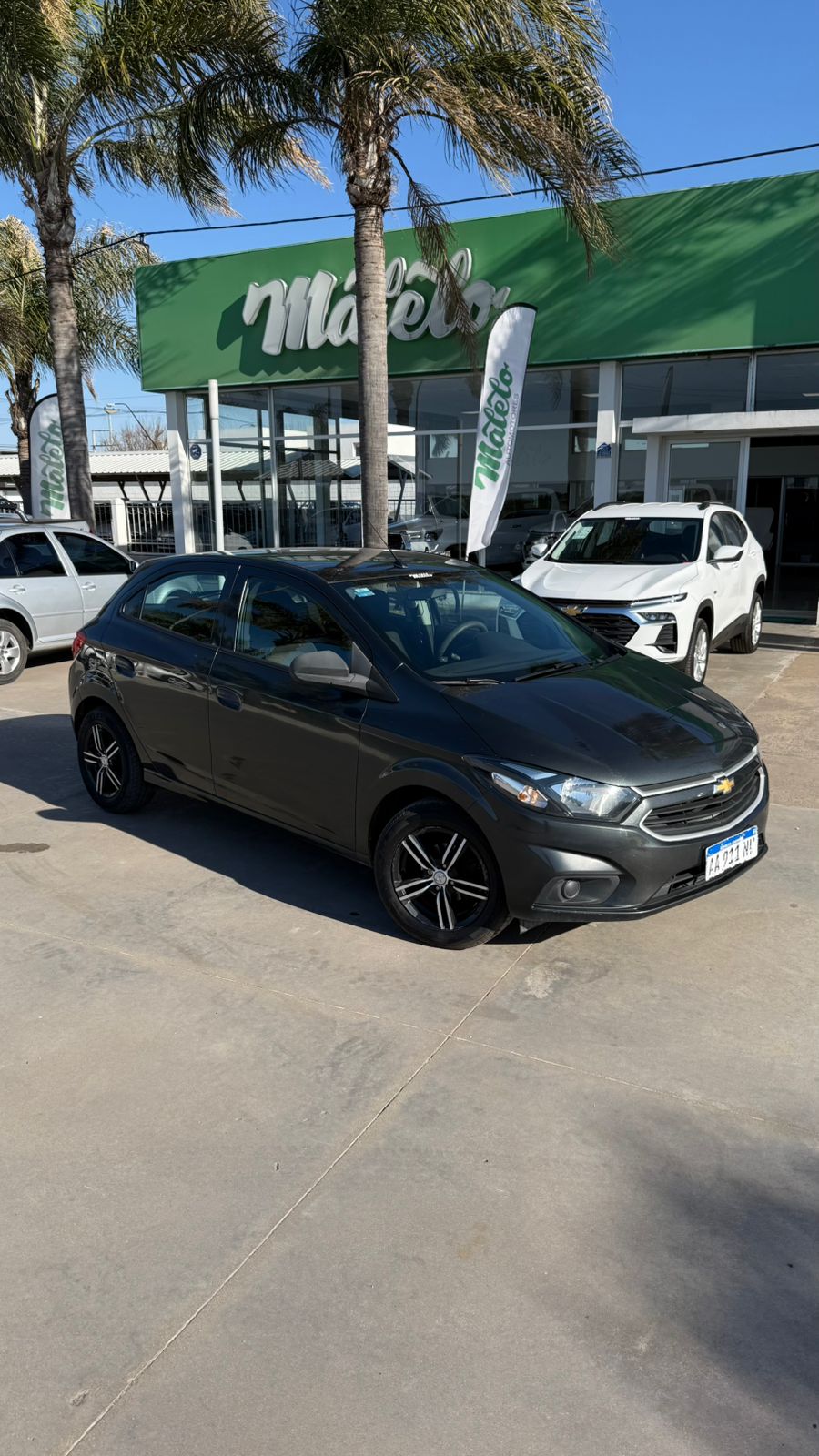 CHEVROLET - ONIX LT 1.4 - MANUAL  - 2017